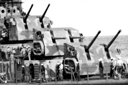 5”/38 gun file photo [31011]