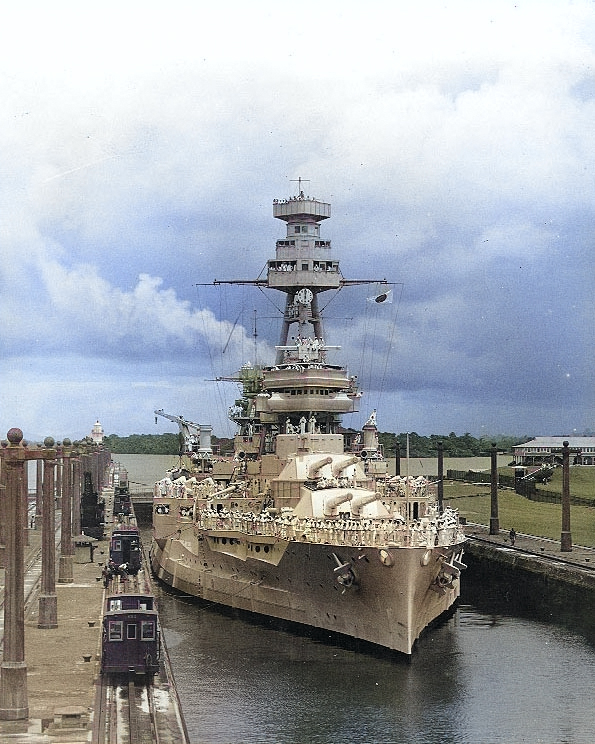 Texas in the Gatun Locks of Panama Canal, en route to the US east coast, 21 Jun 1937 [Colorized by WW2DB]