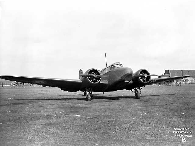 Canadian AS.10 Oxford aircraft at rest, Apr 1942