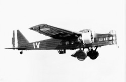 MB.200 file photo [19729]