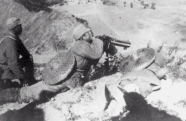 Type 24 machine gun crew of 115th Division of Chinese Eighth Route Army at the Battle of Pingxingguan, Shanxi Province, China, 25 Sep 1937