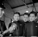 Chinese junior officers receiving instructions at the Chatham Gunnery School, England, United Kingdom, Aug 1945, photo 04 of 16