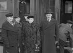 Fanni Luukkonen preparing to board a train at Helsinki rail station, Finland, 27 Oct 1938