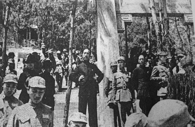 Dai Li inspecting troops, China, 1940s