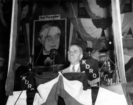 Harry Truman speaking in Sedalia, Missouri, United States, circa Jul 1940