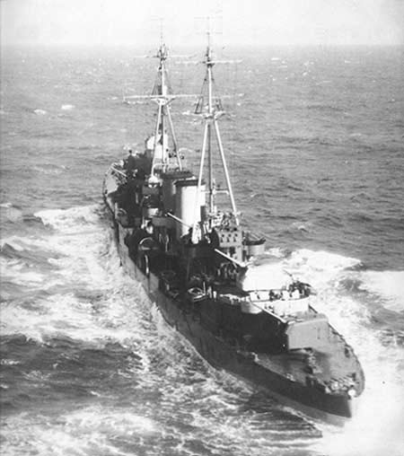 HMS Delhi underway, 1943