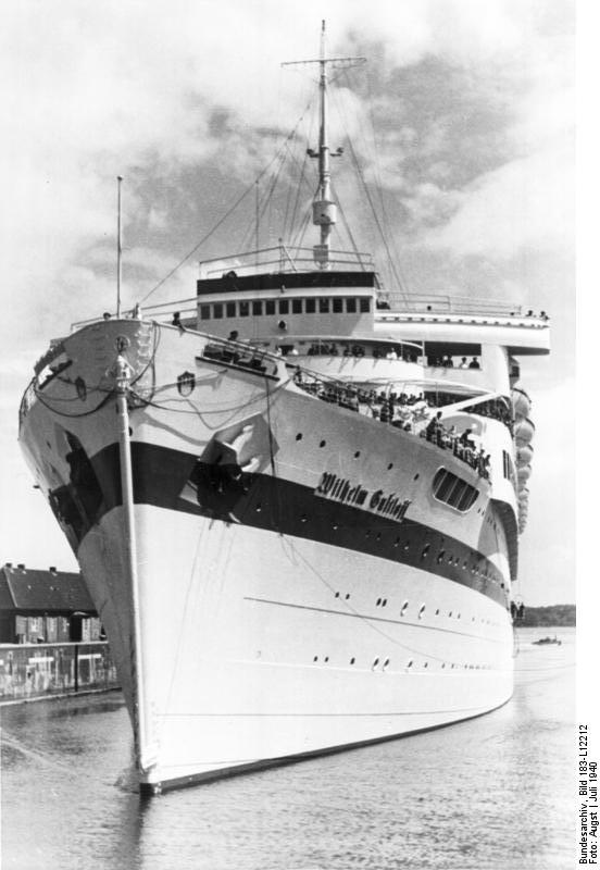 Hospital ship Wilhelm Gustloff in harbor, Jul 1940, photo 2 of 2