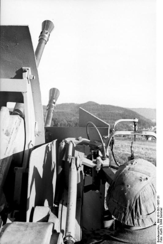 German 3.7 cm Flakzwilling 43 anti-aircraft gun in northern France, Jul-Sep 1943, photo 4 of 6