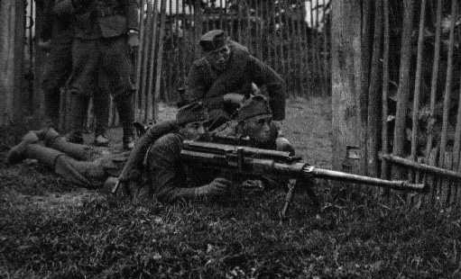 Hungarian anti-tank crew with Solothurn S-18/100 gun, circa 1940s